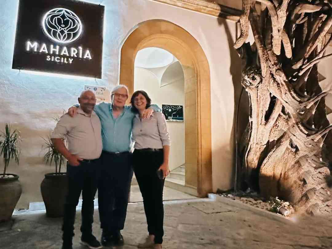Immagine articolo: Sgarbi: “Ieri sera sono stato a Menfi“. Il Sottosegretario alla cultura stregato da Palazzo Planeta