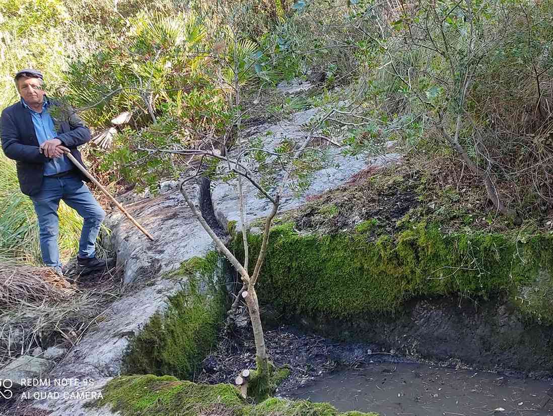 Immagine articolo: Montevago, da una testimonianza di un anziano pastore il ritrovamento di un bevaio scavato nella roccia