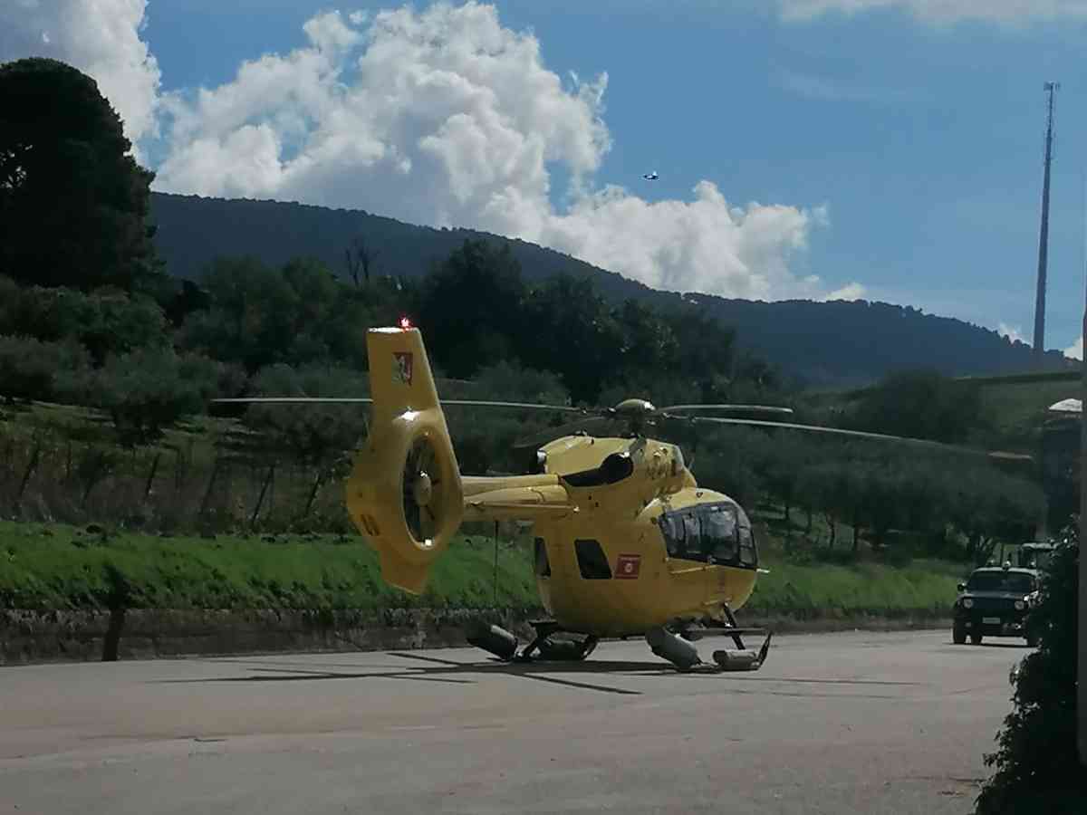 Immagine articolo: Incidente sulla SS115 tra Sciacca e Ribera: L'arcivescovo Damiano tra le persone coinvolte