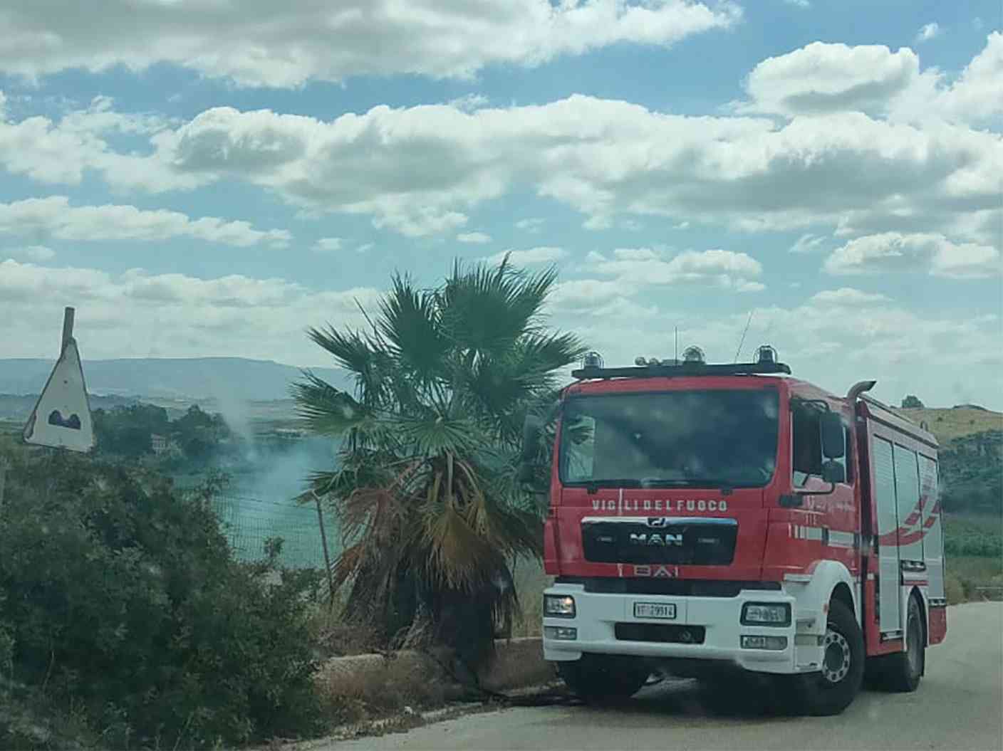 Immagine articolo: Menfi. Vigili del fuoco intervengono a Porto Palo