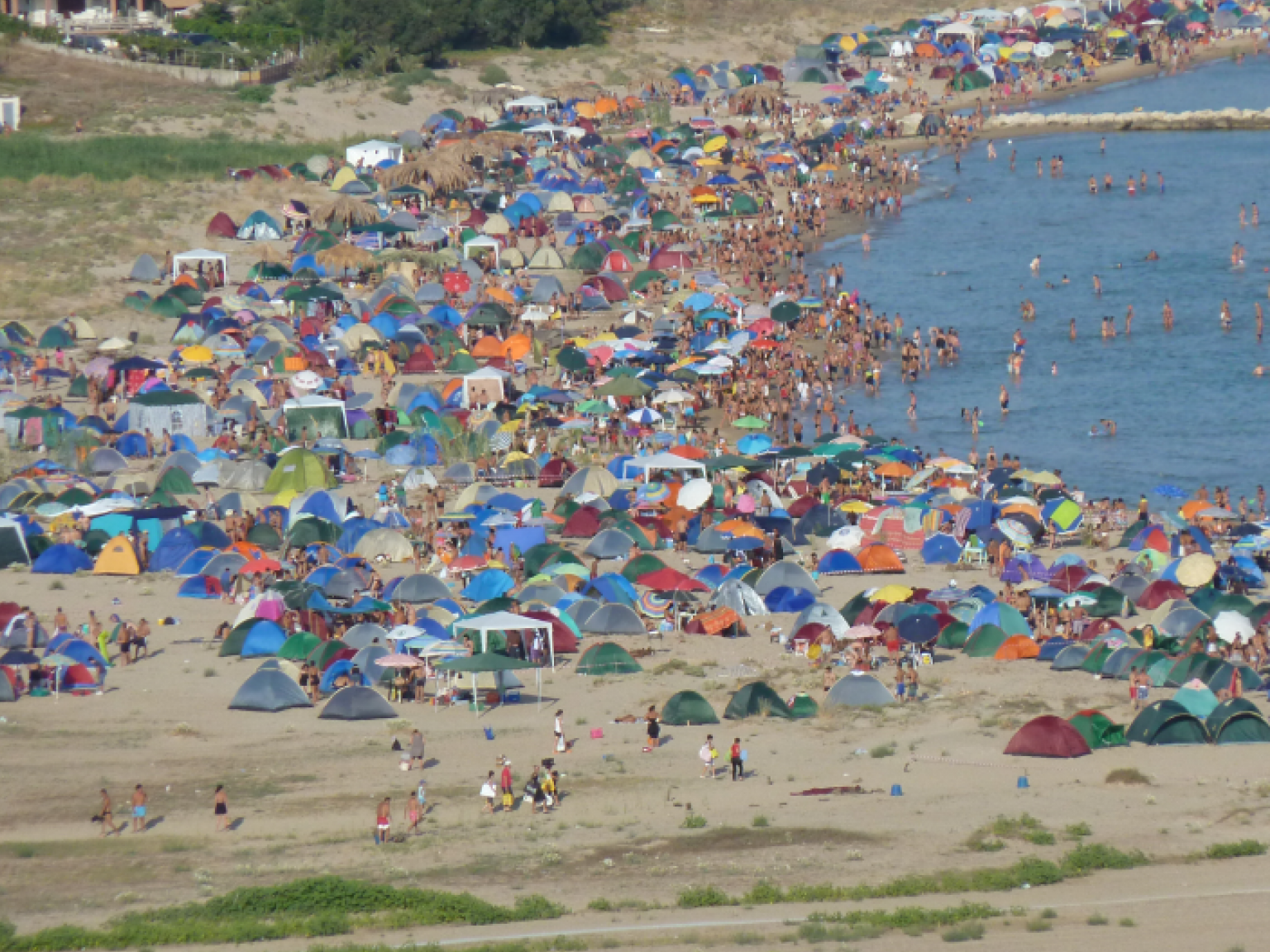 Immagine articolo: Menfi, il Comune alla ricerca di aziende che ripuliscano la spiaggia di Porto Palo l'indomani di Ferragosto