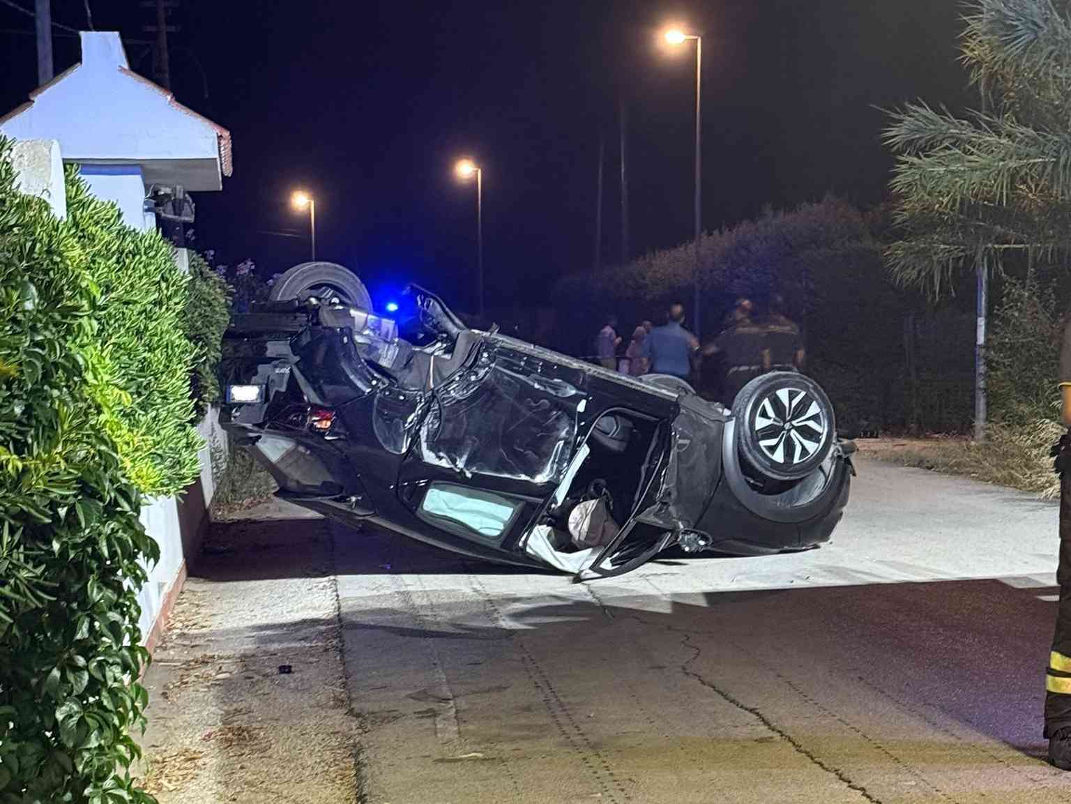 Immagine articolo: Porto Palo, auto si ribalta in via della Torre: un ferito