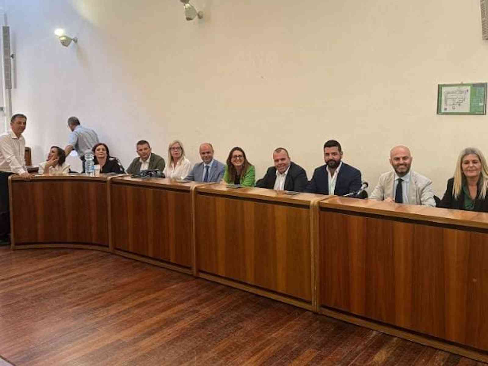 Immagine articolo: Verso Menfi all'Amministrazione: “Annullare determine di affidamento del servizio idrico integrato a Menfi Servizi srl“