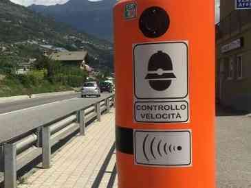 Immagine articolo: Autovelox fisso sulla Palermo - Sciacca. Limite massimo di velocità fissato a 90 Km/h