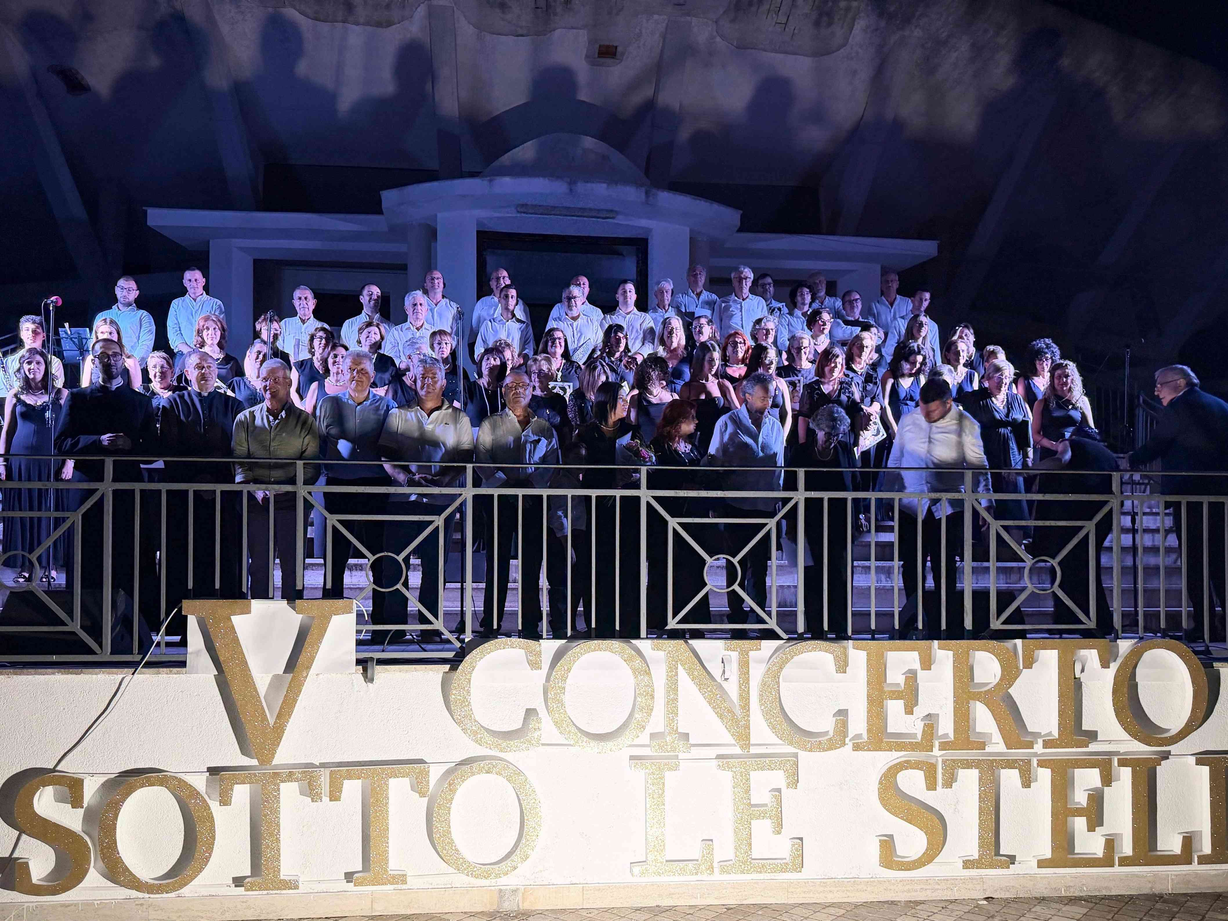 Immagine articolo: Salaparuta. Grande successo per la V edizione del Concerto sotto le Stelle