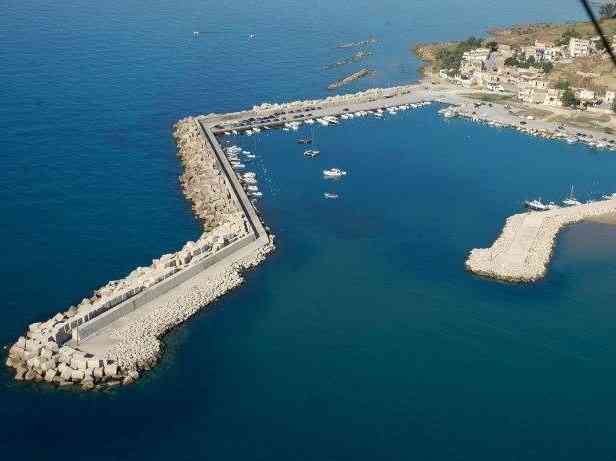 Immagine articolo: Menfi. Dalla regione 72mila € per la rimozione dei rifiuti vicino al porto