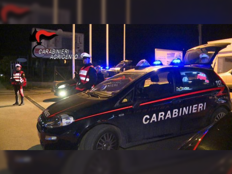 Immagine articolo: Ucciso a coltellate nell’Agrigentino, arrestato consegna arma e fa scena muta