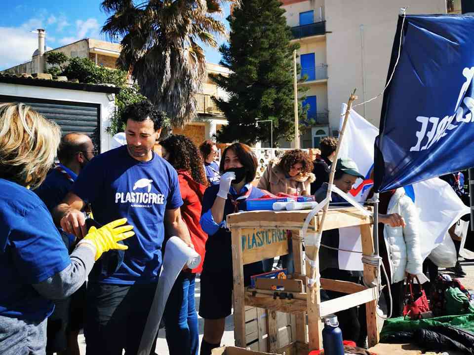 Immagine articolo: Giornata della Terra, Plastic Free Onlus a Sciacca e Menfi. Appuntamento per il 22 e 23 Aprile