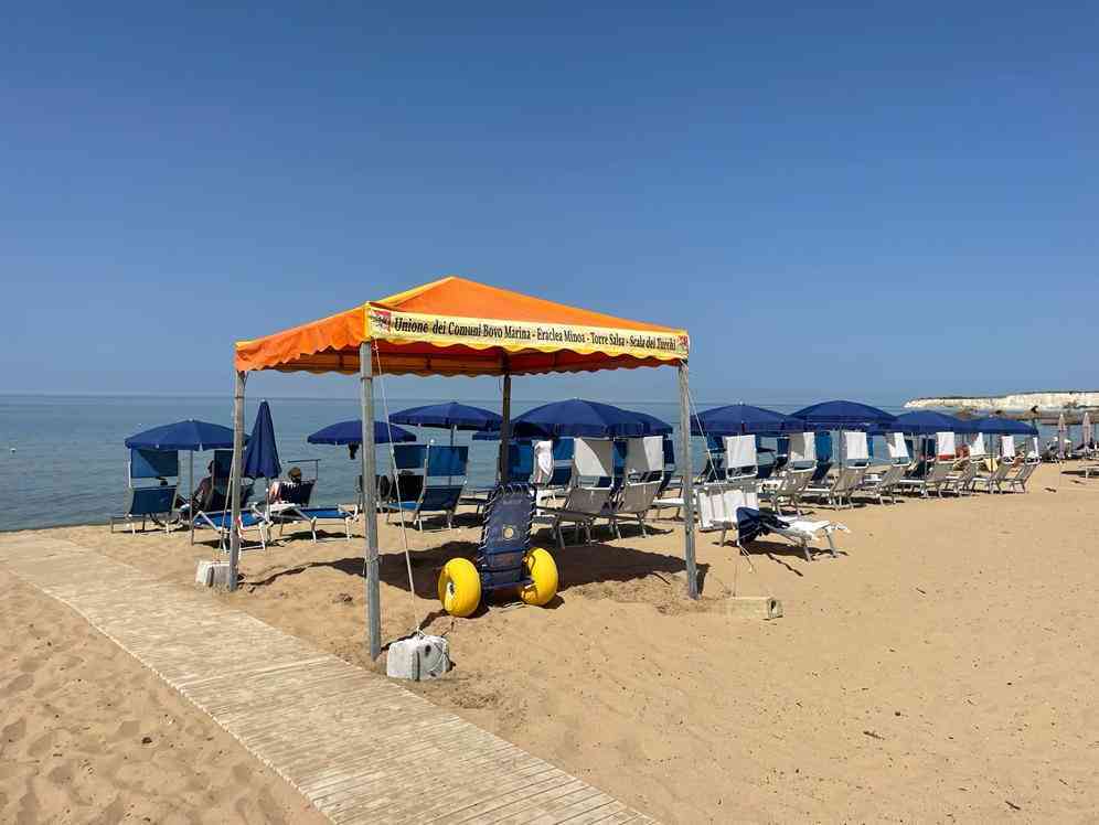 Immagine articolo: Spiagge accessibili ai disabili, La Rocca Ruvolo presenta ddl all’Ars: “La Regione sosterrà i Comuni costieri per l’acquisto di sedie job”