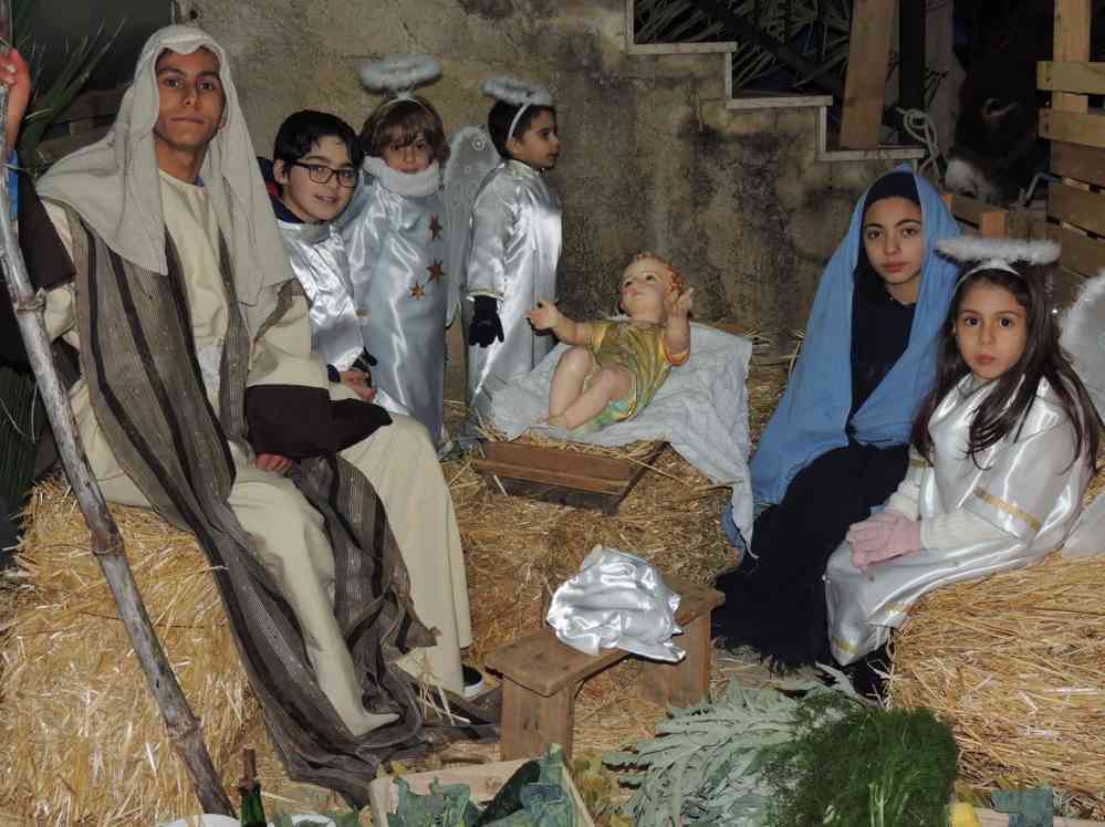 Immagine articolo: Poggioreale, successo per il presepe vivente del baby consiglio comunale