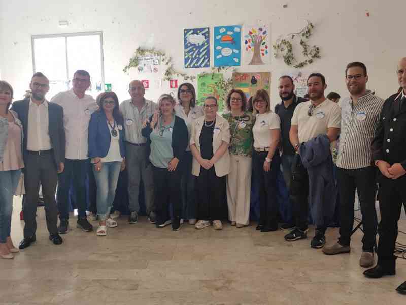 Immagine articolo: Salaparuta, successo per l'evento contro il cyberbullismo