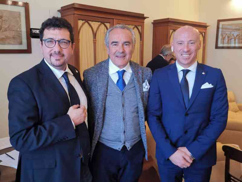 Immagine articolo: Discusse in Regione le problematiche degli agricoltori del territorio. Ciro Miceli racconta l'importanza dell'incontro