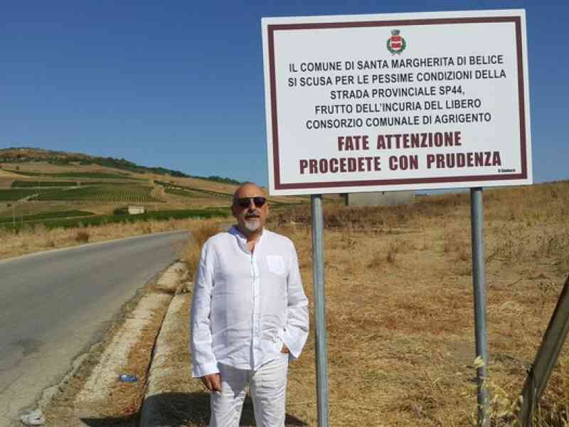 Immagine articolo: S.Margherita. Anni di attesa per la manutenzione della SP44. Il sindaco Valenti si scusa con gli automobilisti