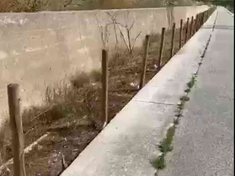 Immagine articolo: Menfi, vandali in azione rubano cordicella della pista ciclabile. Condanna dell'Ass. Viviani: “Gesto ignobile“