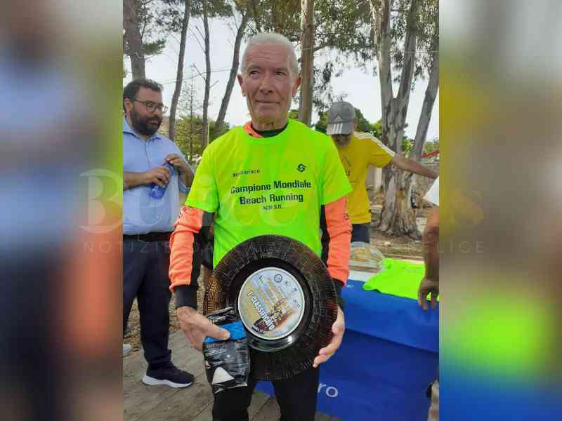 Immagine articolo: Il menfitano Francesco Ciulla si conferma campione Mondiale Beach Running ACSI S.O. 2024