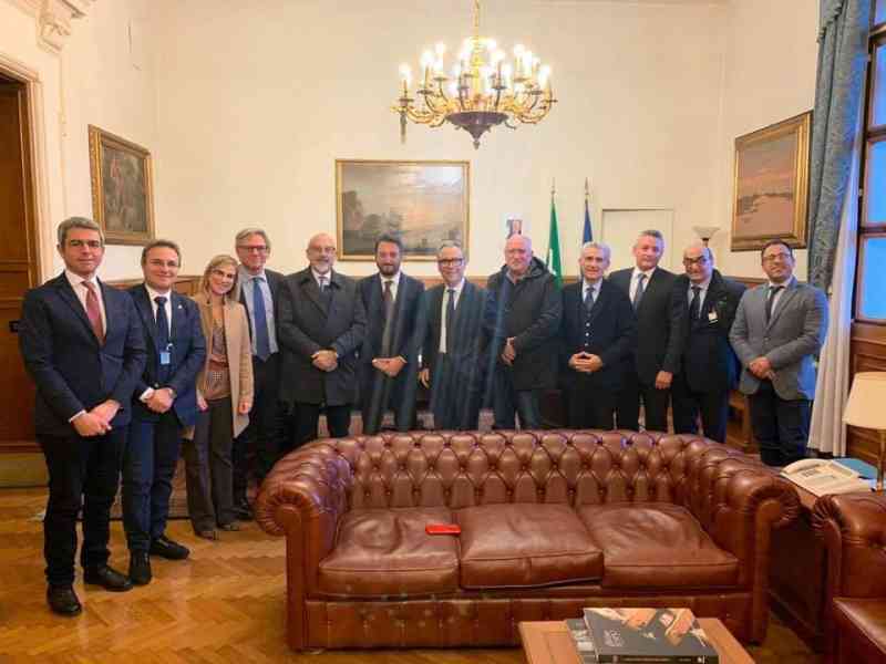 Immagine articolo: Ricostruzione post sisma '68. Delegazione a Roma dal vice Ministro Cancelleri. Ass.Alcuri per Menfi