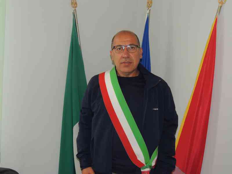 Immagine articolo: Salaparuta, al via il progetto di manutenzione straordinaria delle strade