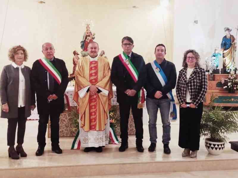 Immagine articolo: Emozione a Salaparuta per il ricordo della visita storica del pontefice Paolo II.