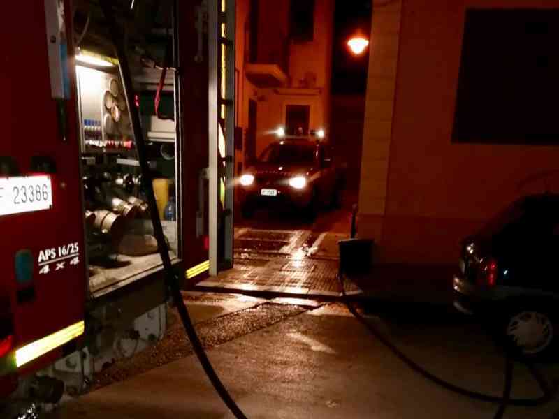 Immagine articolo: Menfi, fiamme in un appartamento. Sul posto i Vigili del Fuoco