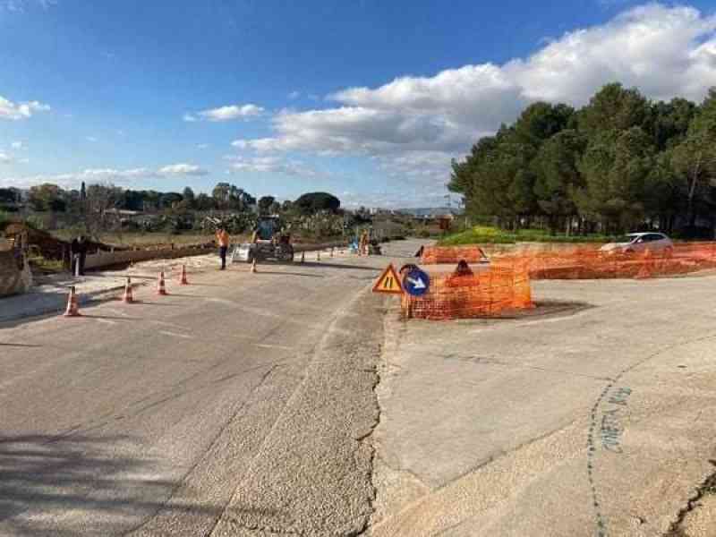 Immagine articolo: Montevago, al via la sistemazione dei 4 snodi di accesso al paese. La soddisfazione del sindaco La Rocca