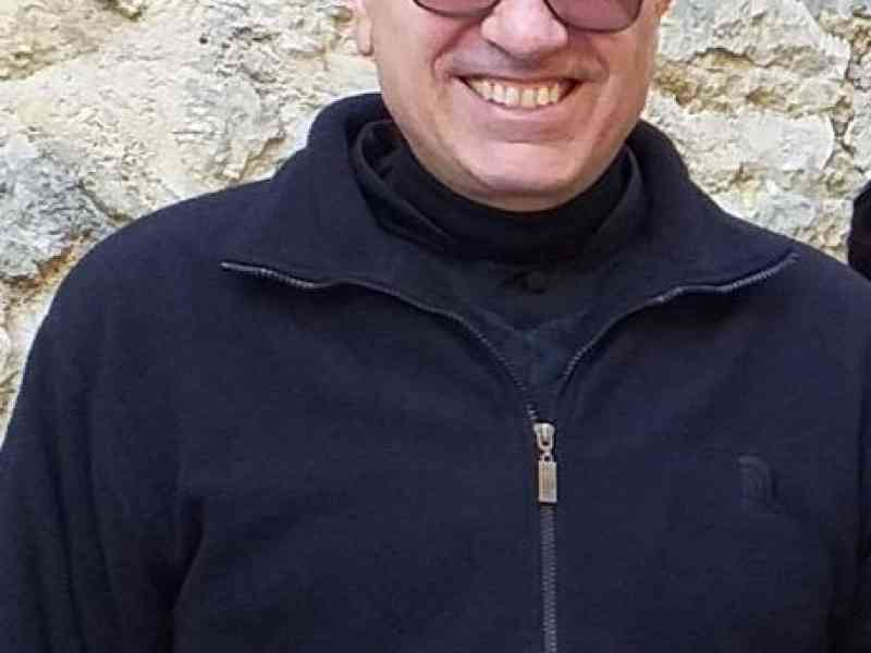 Immagine articolo: Sambuca accoglie il nuovo parroco, Don Giovanni Corona