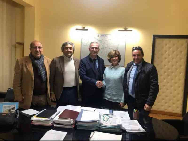 Immagine articolo: Salaparuta, Amministratori comunali incontrano Assessore regionale e Presidente ARS