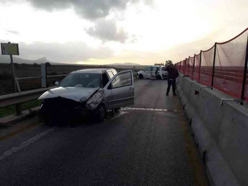 Immagine articolo: SS115 Viadotto Menfi - Sciacca. Ennesimo brutto incidente alle prime ore dell'alba. Tre feriti