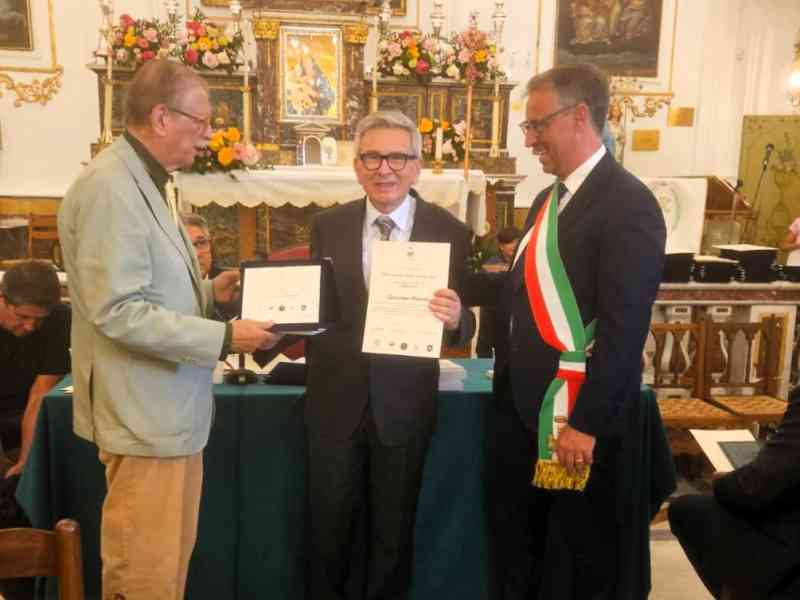 Immagine articolo: Il menfitano Gioacchino Mistretta riceve il premio “Mons. Giuseppe Petralia, Vescovo e Poeta”