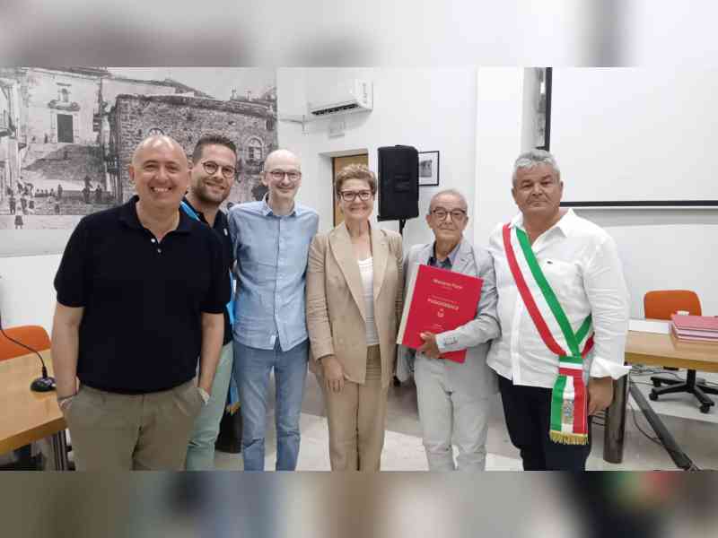 Immagine articolo: Presentati i quattro volumi contenenti la raccolta di articoli di Mariano Pace su Poggioreale