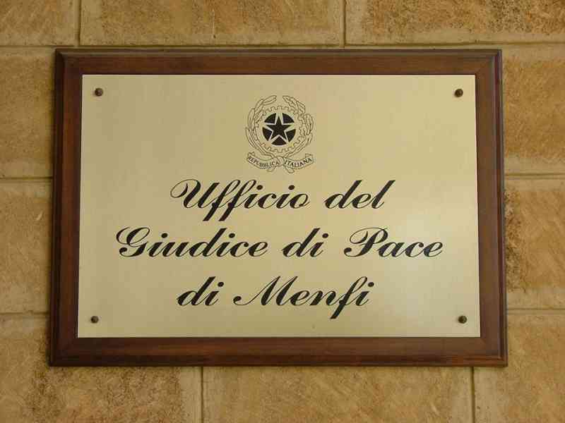 Immagine articolo: Menfi, non si fermò aĺlo stop e mandò in Ospedale un 52enne. Menfitano condannato a risarcire