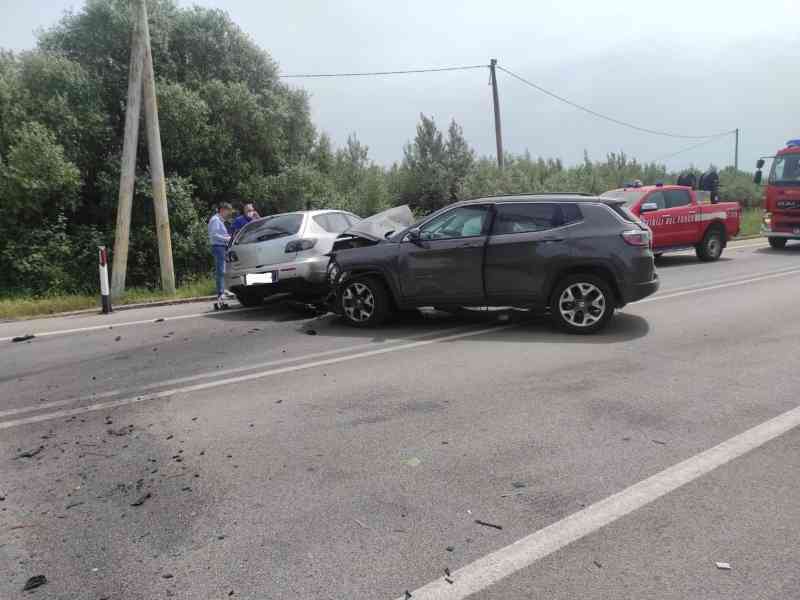 Immagine articolo: Incidente lungo lo scorrimento veloce Sciacca - Palermo. Ci sarebbe una vittima