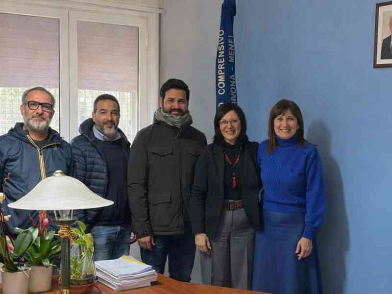 Immagine articolo: Menfi. Conclusi i lavori di riqualificazione dei servizi igienici dell’I.C. “Santi Bivona”