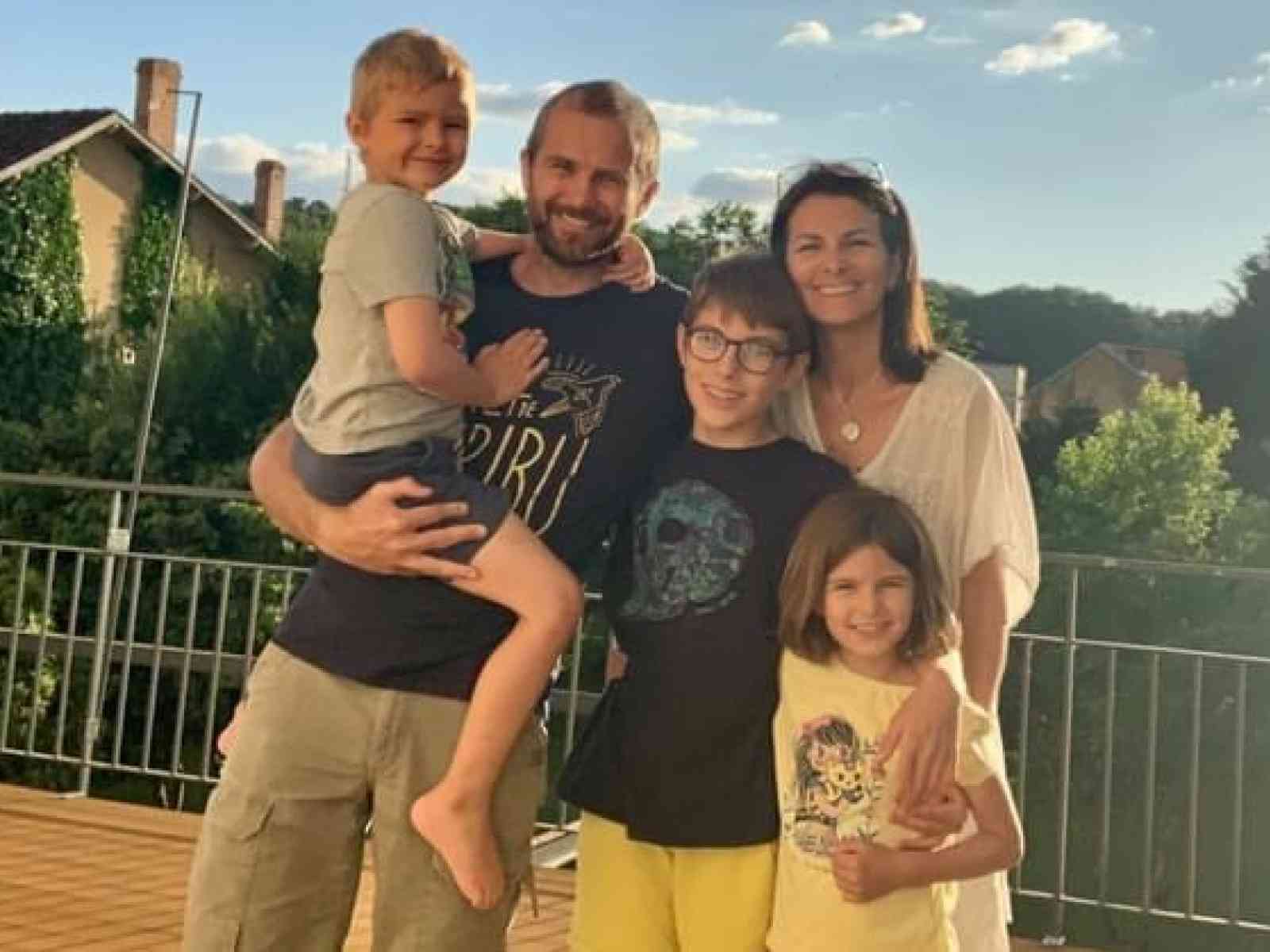 Immagine articolo: Famiglia francese dal prossimo 2 luglio soggiorneranno un anno gratis a Sambuca