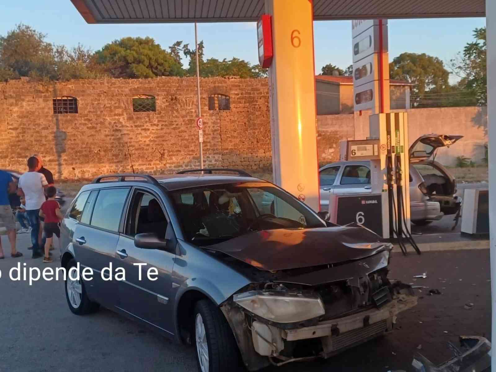 Immagine articolo: Menfi, scontro tra due auto nei pressi di Via del Serpente