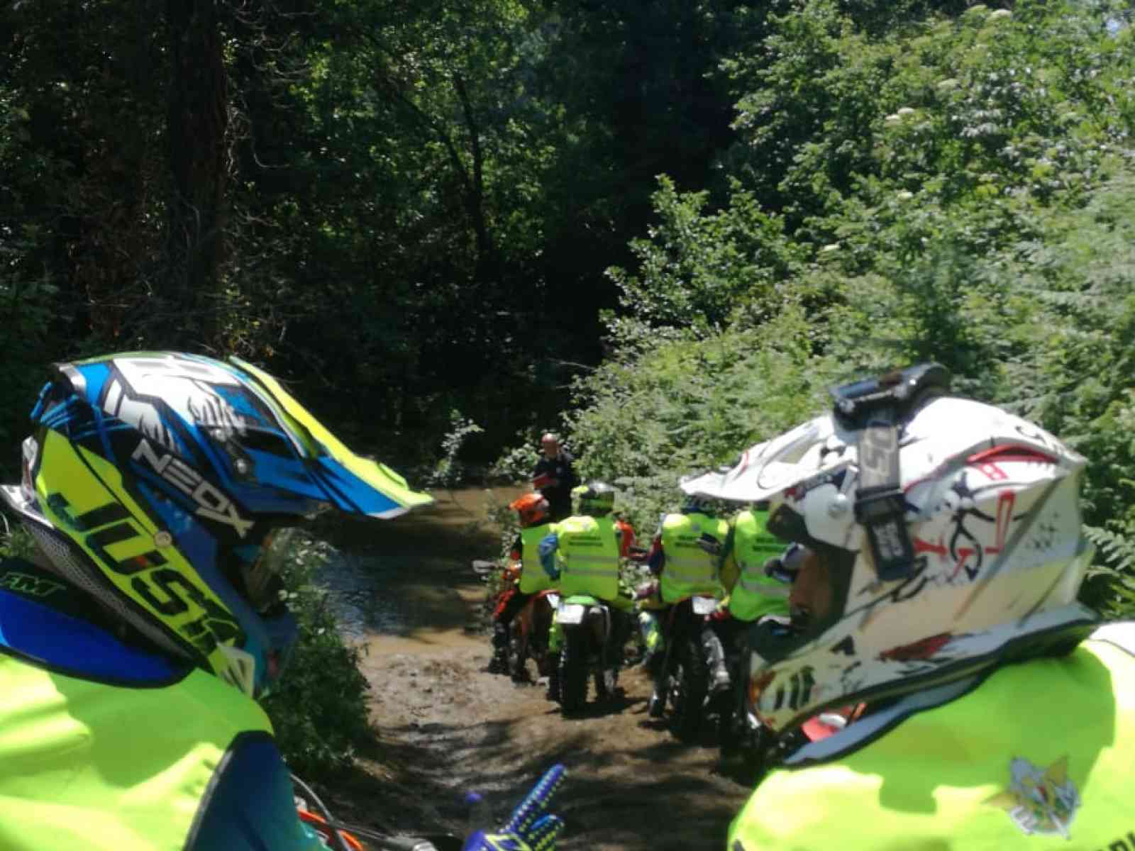 Immagine articolo: Gruppo Enduro di Menfi al corso nazionale per Enduristi della Protezione Civile