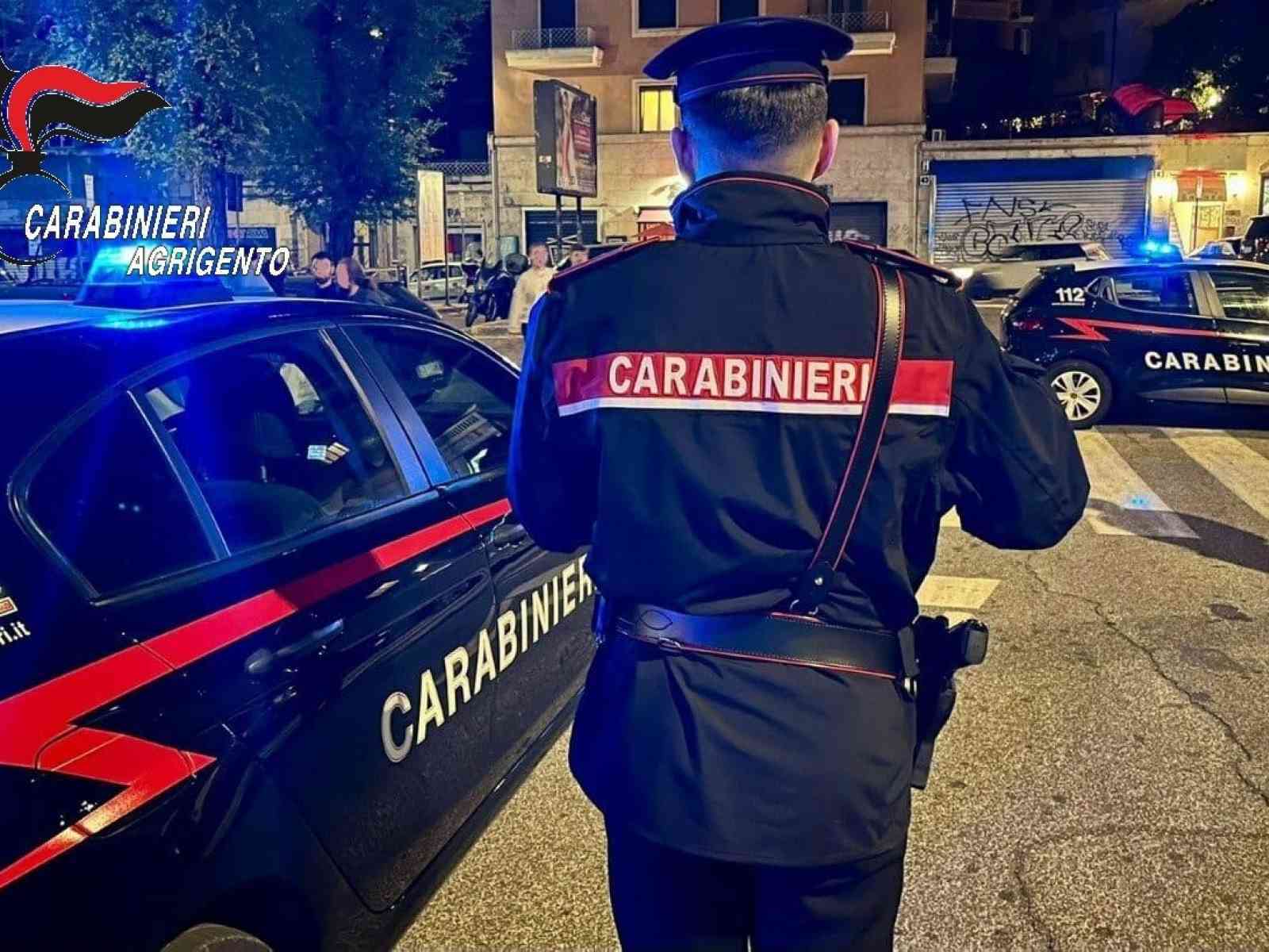 Immagine articolo: Montevago, in manette per un furto ai danni di un commerciante. Ai domiciliari un 53enne