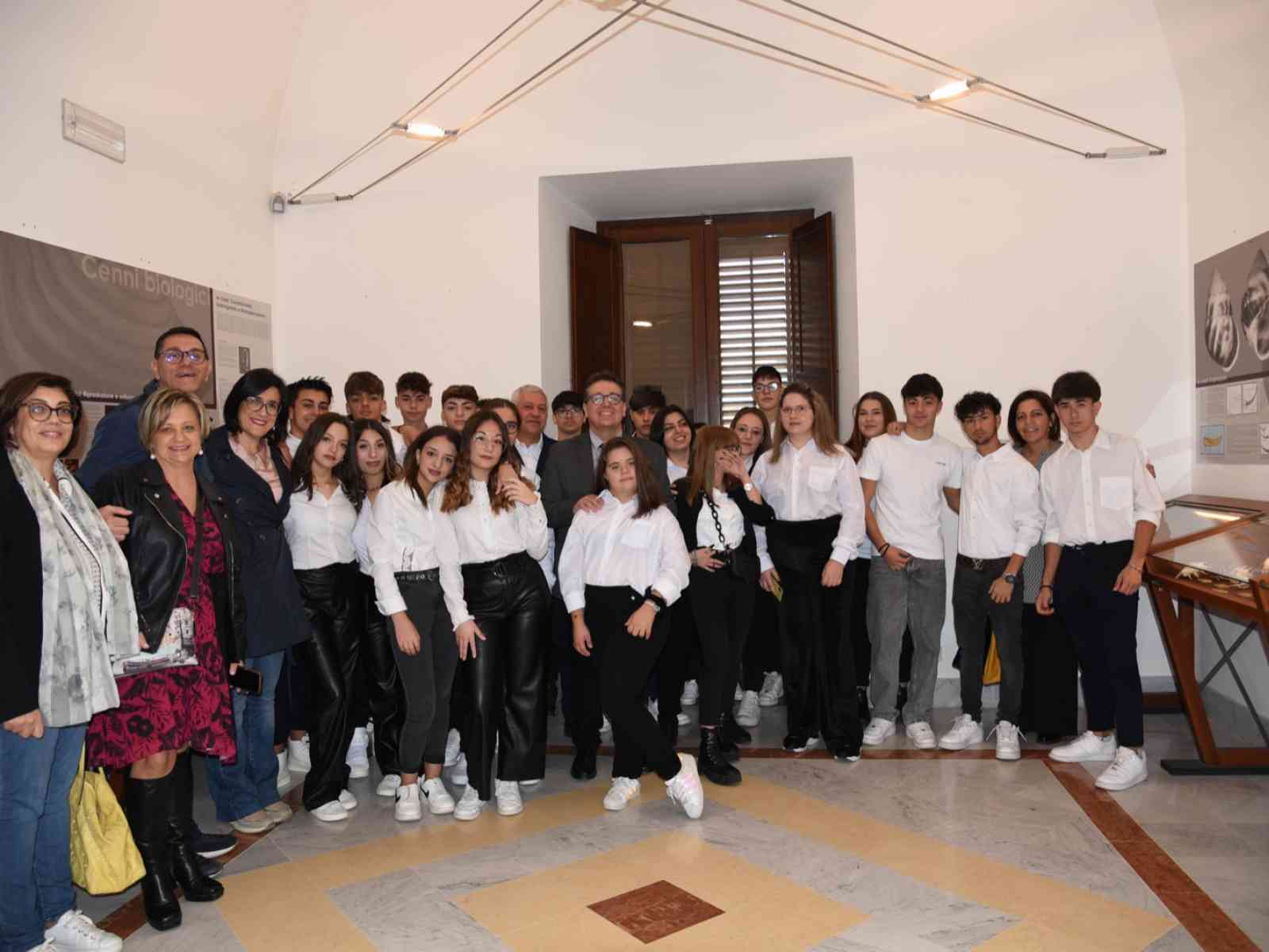 Immagine articolo: I ragazzi dell'IISS Arena Menfi protagonisti di “Menfi, Citta italiana del vino 2023“