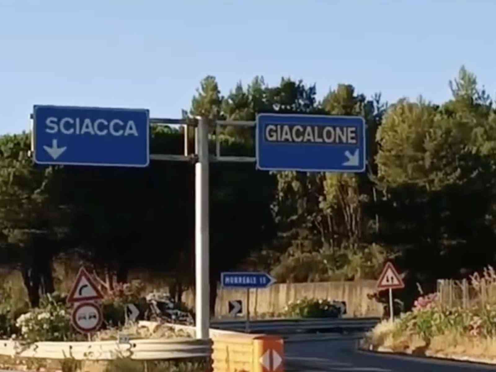 Immagine articolo: Incidente sulla Fondovalle Palermo - Sciacca, tre morti e tre bambini in codice rosso