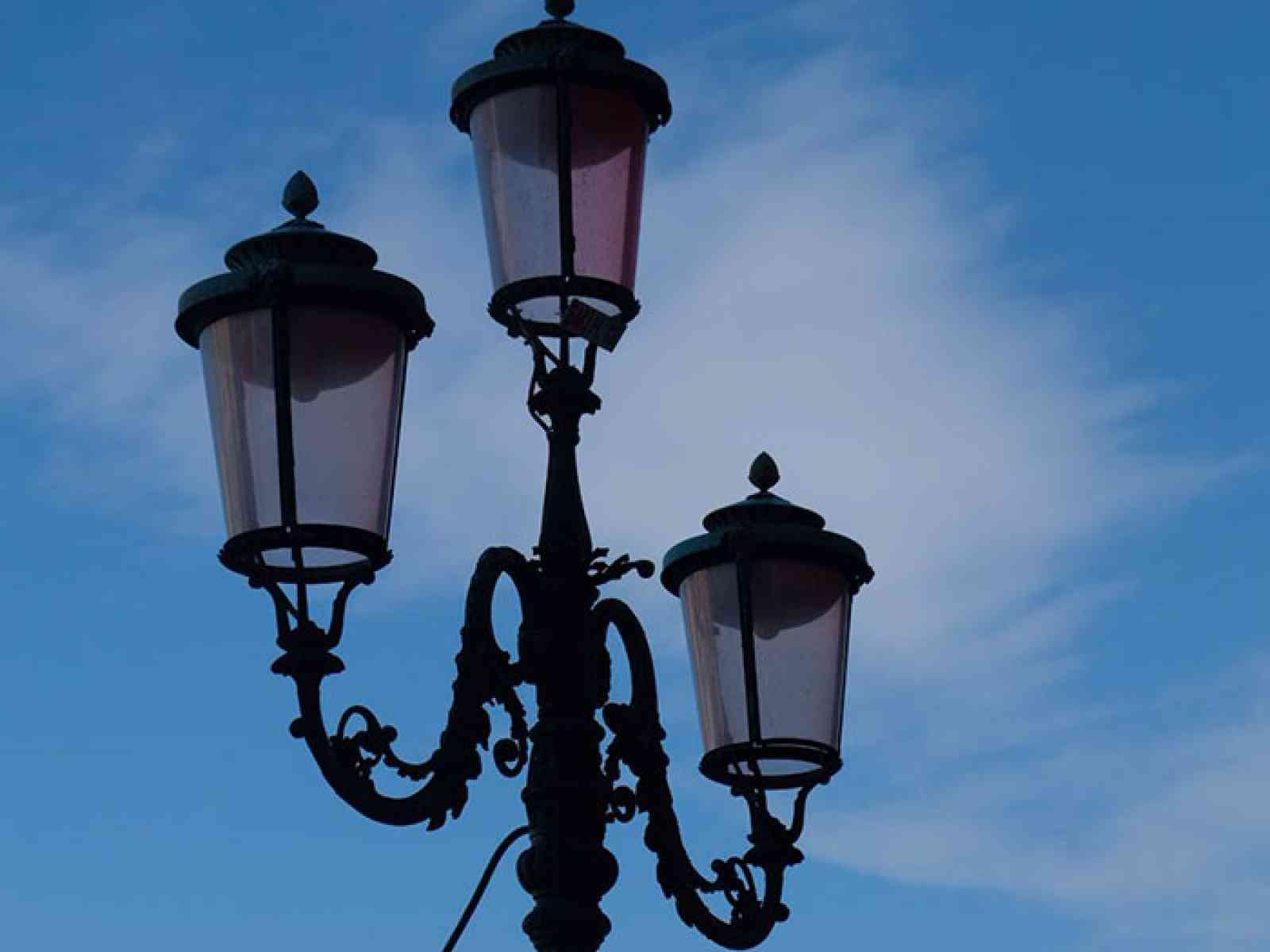 Immagine articolo: Montevago, previsti interventi di manutenzione su impianti di pubblica illuminazione del centro urbano. Spesa da 7 Mila Euro