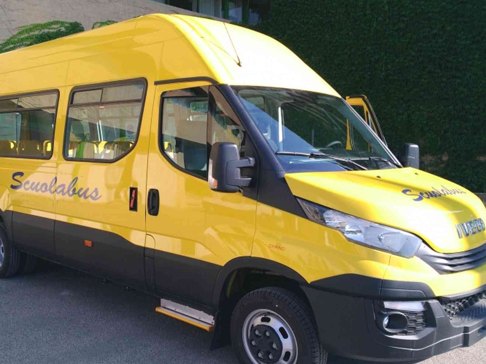 Immagine articolo: Poggioreale ammesso a finanziamento per l’acquisto di un “nuovo scuolabus ibrido”