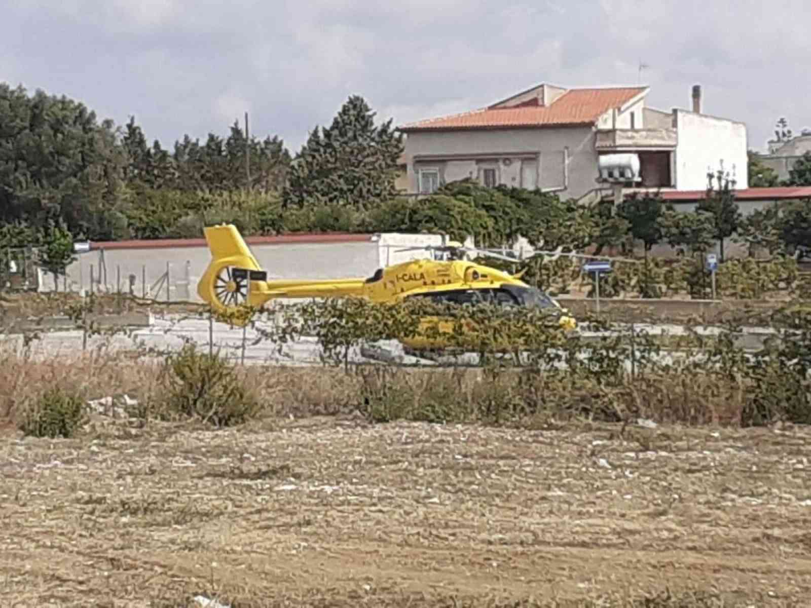 Immagine articolo: Menfi, incidente domestico per una anziana. Trasportata con l'elisoccorso