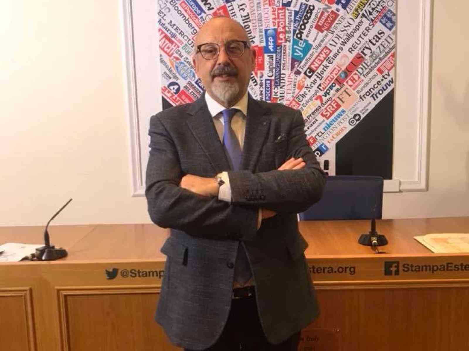 Immagine articolo: Bonifica discariche amianto: finanziamento alla Valle del Belice del 2013 ancora fermo. Il Sindaco Valenti: “La burocrazia continua a mortificare il nostro territorio“