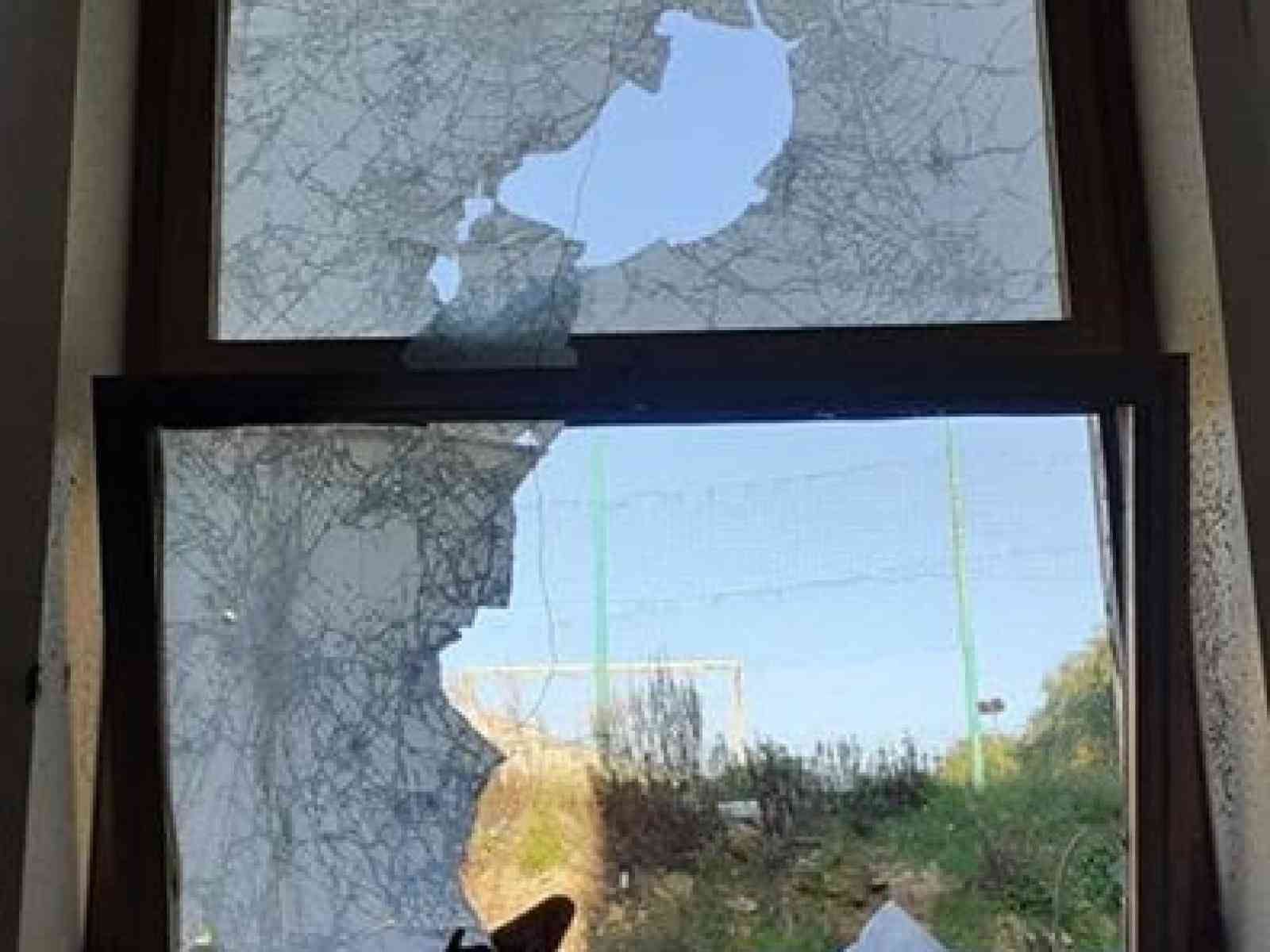 Immagine articolo: S.Margherita. Individuati autori atti vandalici alla palestra. Sono minorenni