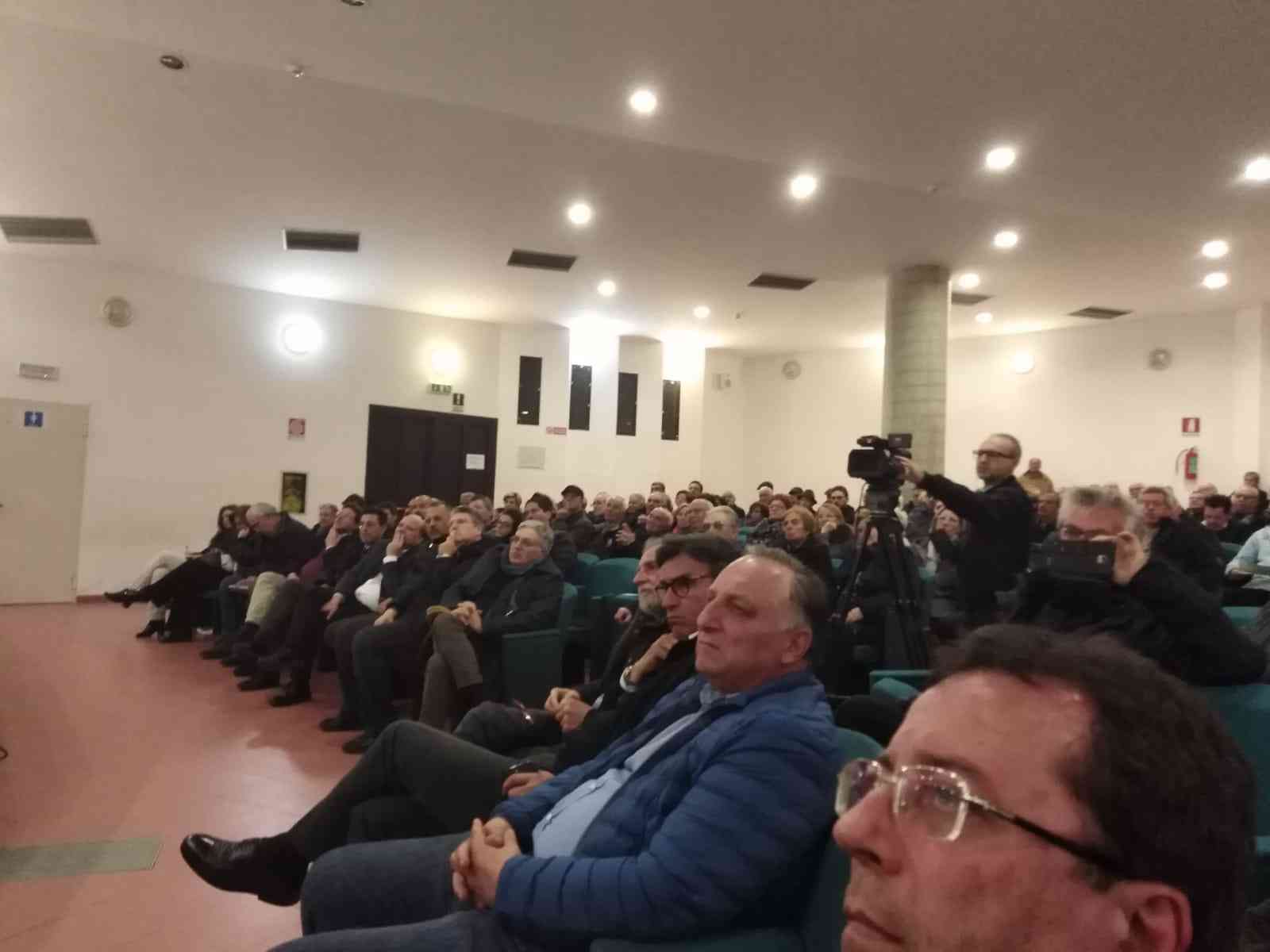 Immagine articolo: Menfi. Consiglio comunale aperto ai cittadini sul servizio idrico. Si vuole un nuovo gestore pubblico